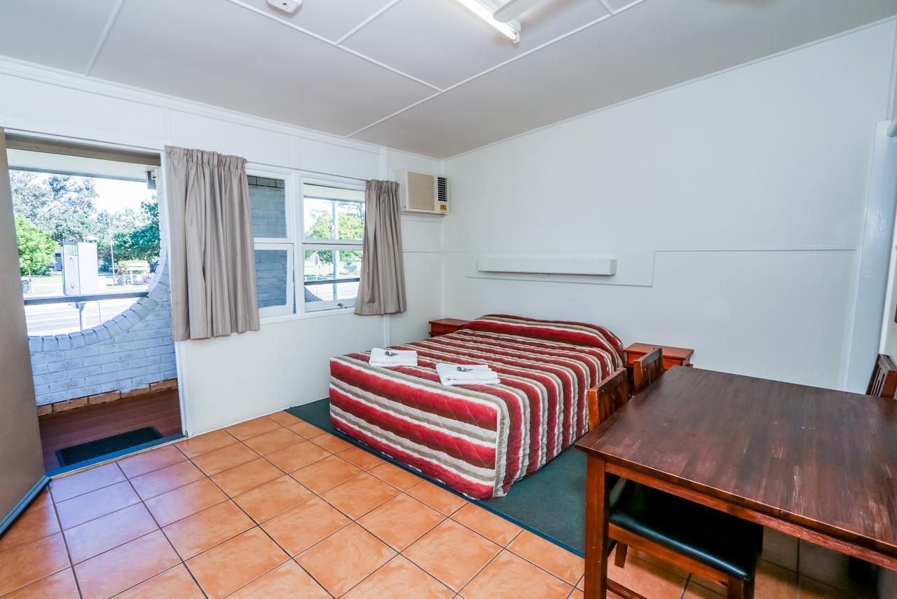 Miriam Vale Motel ภายนอก รูปภาพ