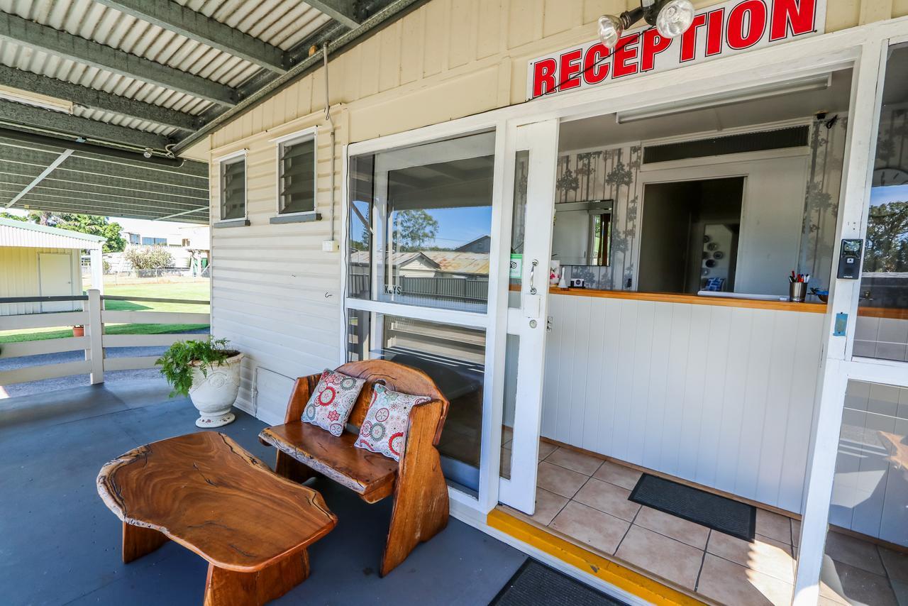 Miriam Vale Motel ภายนอก รูปภาพ