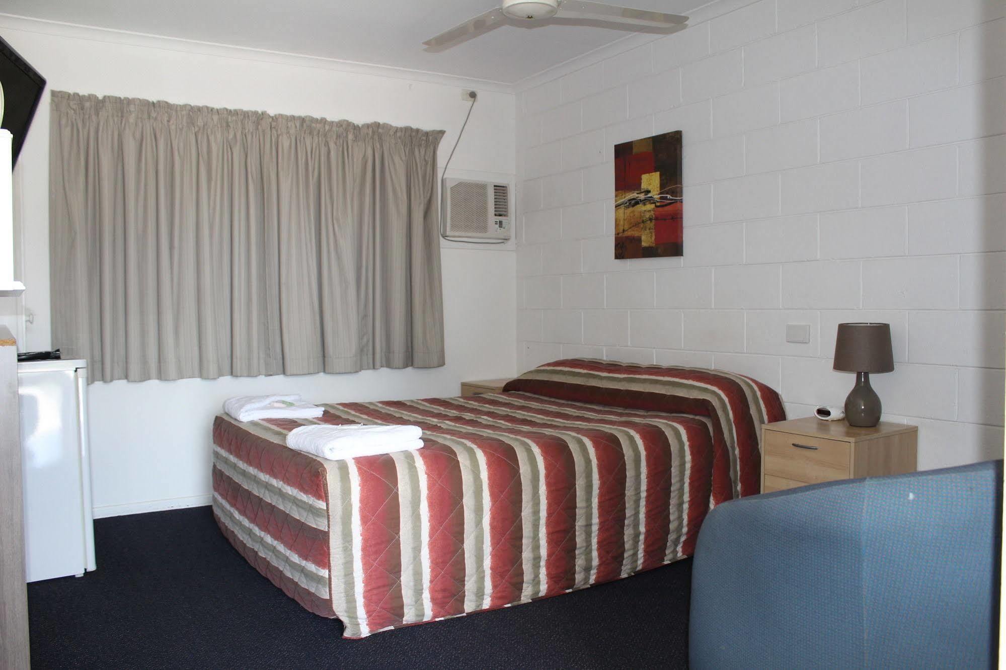 Miriam Vale Motel ภายนอก รูปภาพ